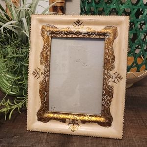 Cynthia Rowley - Bohemian Resin Frame with Glass Insert  - Black Felt Backing